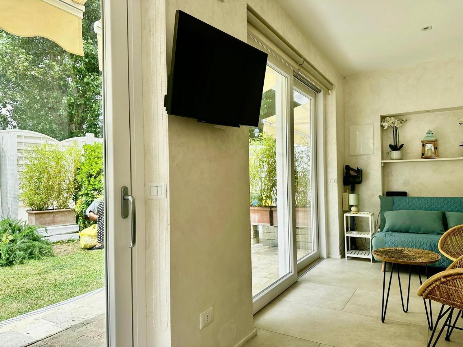 Casa Mila White Villa Marina di Cerveteri Exterior photo